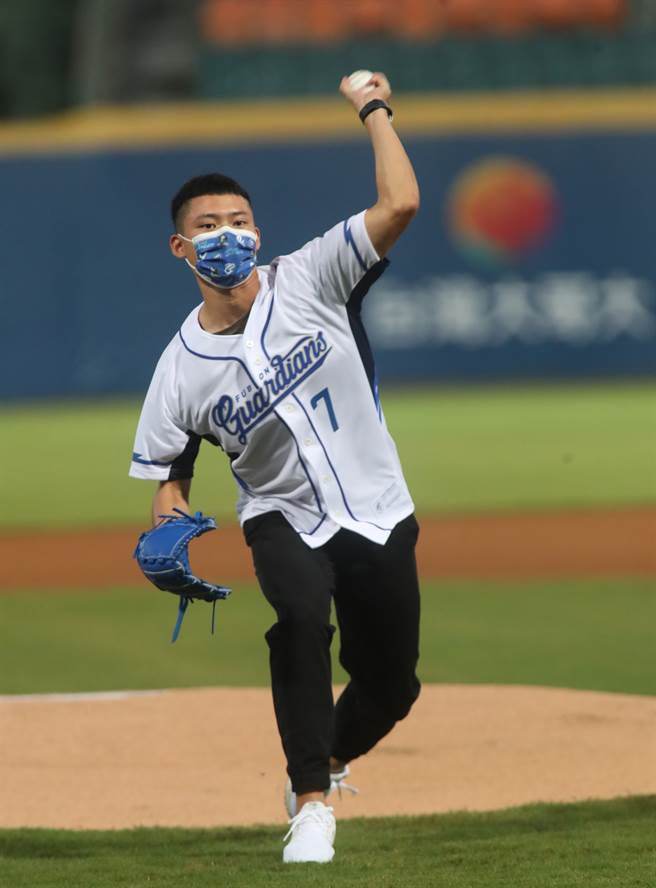 射箭好手「湯包」湯智鈞。（鄭任南攝）