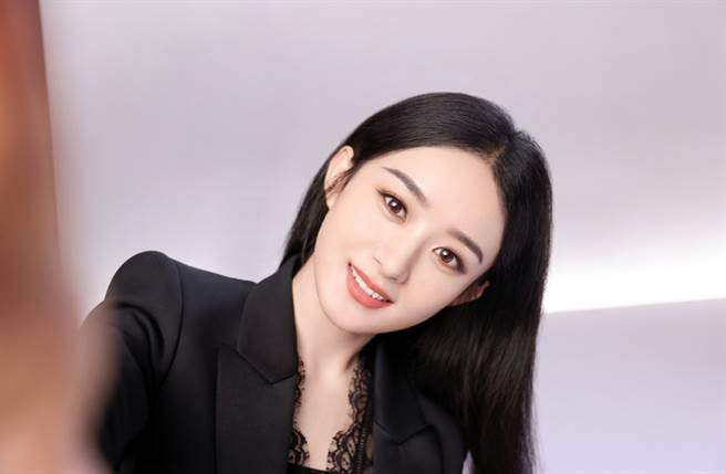 赵丽颖工作室近日惨遭禁言15天。（图／翻摄自赵丽颖工作室微博）