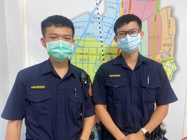 社头分驻所警员林益廷（左）、刘柏贤（右）积极救人获得民眾肯定。（警方提供／吴建辉彰化传真）