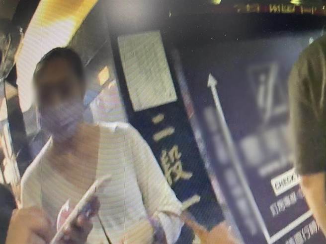 陈女自称为养小孩才下海卖淫。（警方提供）