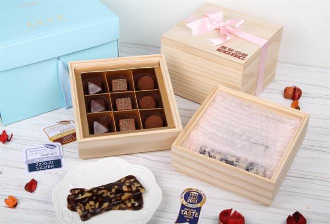 长荣空厨「仲秋典藏礼盒」典藏梦幻得奖作品。（长荣空厨提供／陈佑诚传真）