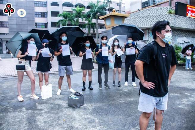 大学招联会今(26)日宣布，明年起大学分科测验将调整为每科60级分。图为今年大学指考场景。(本报资料照)