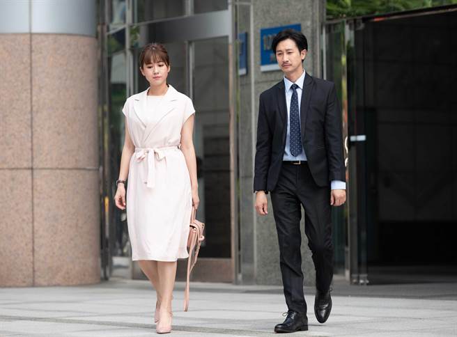 Darren、方志友曾一起担任昆凌婚礼的伴郎伴娘。（TVBS提供）