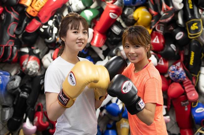 方志友王上菲拳击打出好感情。（TVBS提供）