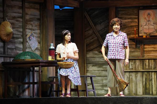 綠光劇團新戲《人間條件7》搬演台灣女工故事。（綠光劇團提供）