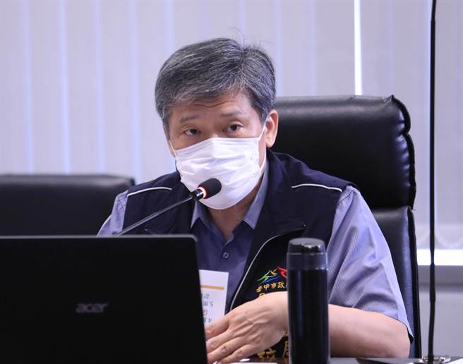 衛生局長曾梓展說，乙型受體素有40多種對人體都會產生影響，中央只核准萊克多巴胺1種純粹是政治考量，台中目前有能力可驗21種。（台中市政府提供）