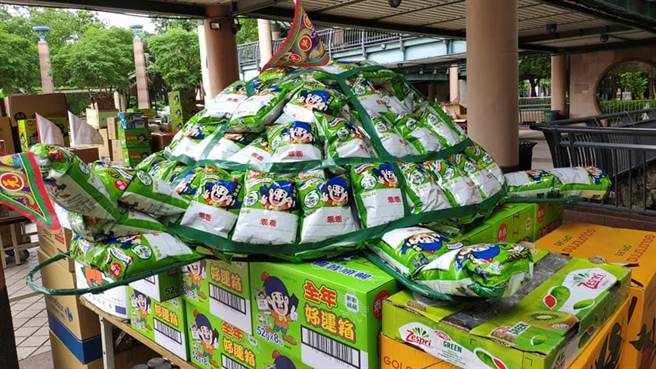 乖乖平安龟 新北水利局普渡藏巧思。（摘自杨宗珉脸书）