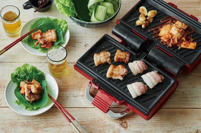 全聯「recolte 2Way Grill Amet雙面煎烤盤」，市價4990元，10生鮮積分或1000福利點+2280、500福利點+2880，46折起，首批限量3000件。（全聯提供）