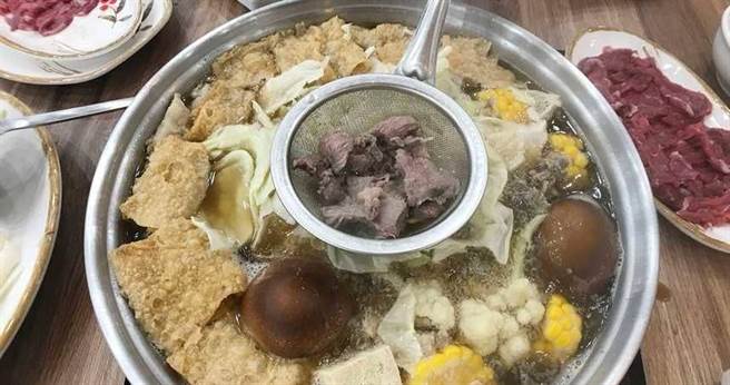 张男杀害熟客后将尸块至成羊肉炉。（图／报系资料照）