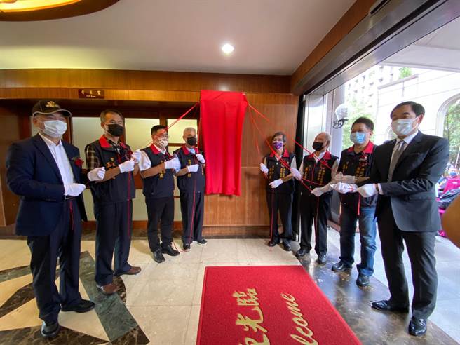 中华民国海巡之友总会金马澎分会于26日于金马澎分署办理成立大会暨揭牌典礼。（金马澎分署提供）