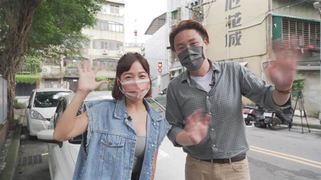 篮篮与Money钱毅参与《地球黄金线 网路版》「三宝特训班」单元录影。（TVBS提供）