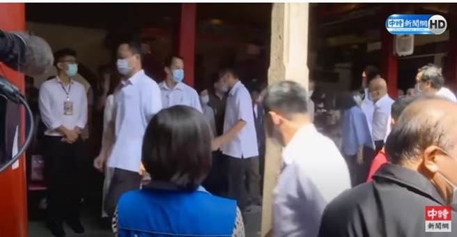 蔡英文、苏贞昌离场。(取自中时新闻网直播)