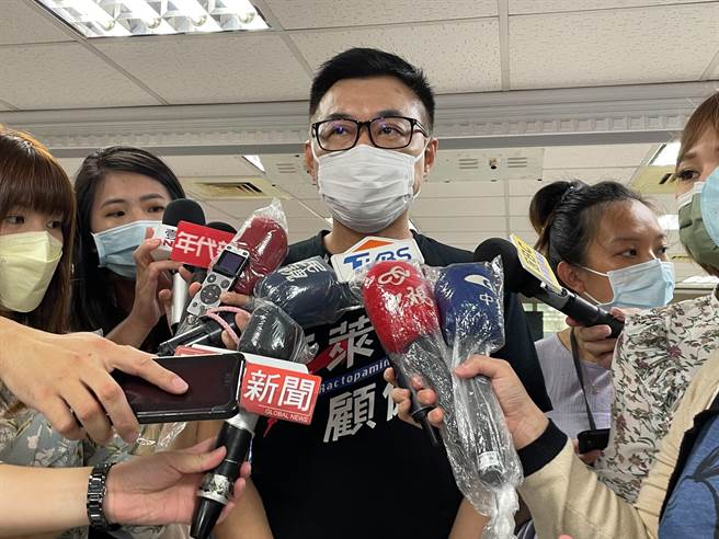 國民黨主席江啟臣今（28日）炮轟，整個執政黨、蔡政府的官員真是無恥到極點、不要臉。（葉書宏攝）