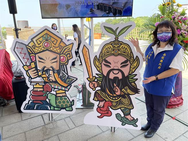 南投县政府民政处长吴燕玲表示，县长林明溱期盼藉由吉祥物选拔拉近与年轻人的距离，也将在受天宫附近扩大建设，为受天宫吸引更多游客，带动地方繁荣。（南投县府提供／卢金足南投传真） 