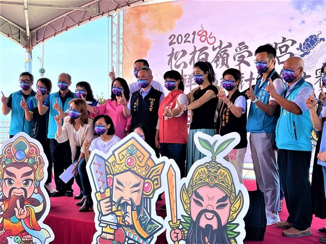 得奖作品未来将运用于受天宫官方LINE贴图、相关文化创意纪念品，也要串联地方产业推动地方发展。（南投县府提供／卢金足南投传真）