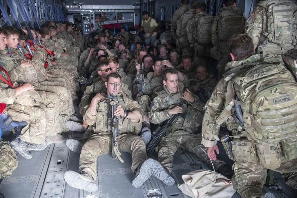 一架A400M运输机28日载着一批英国士兵离开喀布尔、返回英国。（图／英国国防部、美联社）(photo:ChinaTimes)