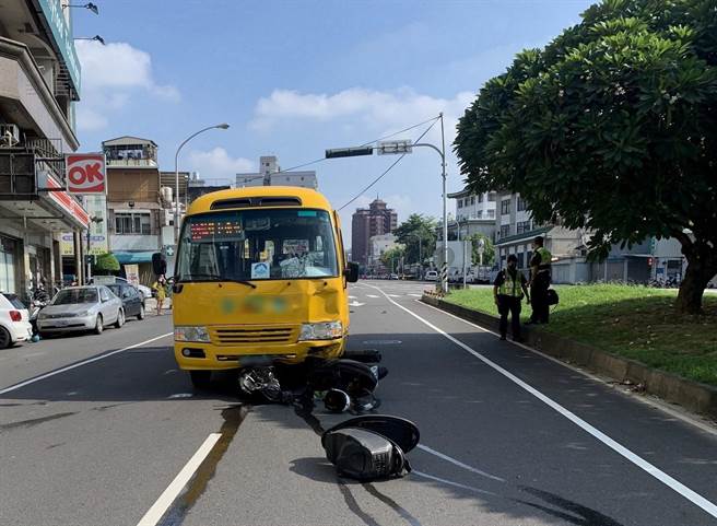 遭公車擦撞倒地台中年輕女騎士重傷送醫 社會 中時