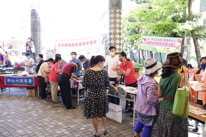 王惠美表示，设籍在彰化的原住民人数够有6075位，16个族群除了撒奇莱雅族尚无族人设籍之外，其他通通都有。（吴建辉摄）