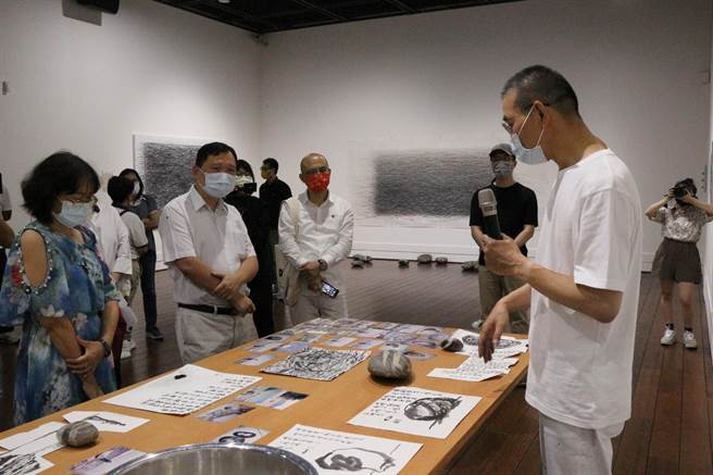 石晋华个展即日起在台东美术馆登场。（台东县政府提供）