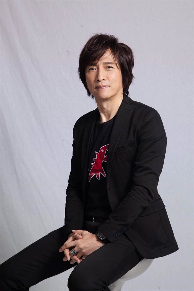 薛忠銘推出YT節目《音樂人說故事》。（薛忠銘提供）