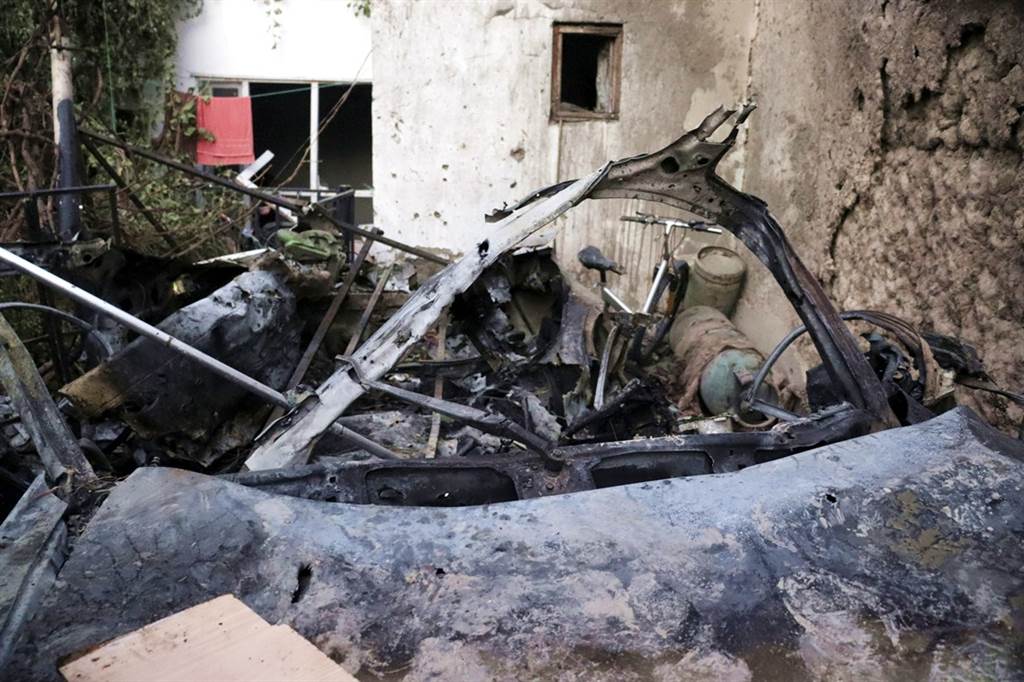 美国29日空袭ISIS-K炸弹客，炸毁停在阿富汗民宅院子内的车辆。（图／美联社）(photo:ChinaTimes)