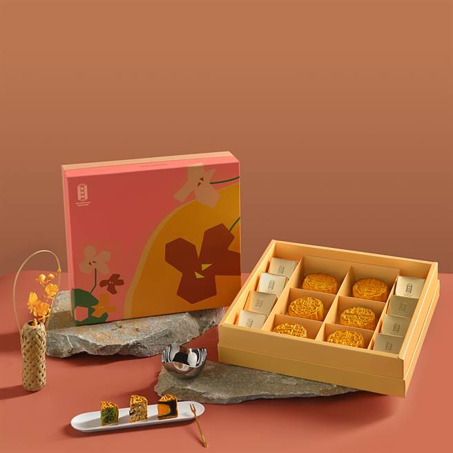 旧振南花好月圆礼盒。（图／品牌提供）