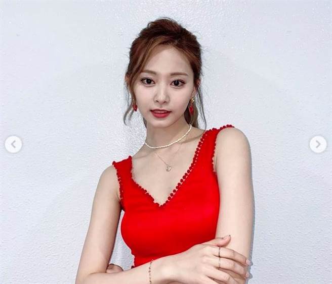 周子瑜以TWICE出道6年，人气火红。（图／翻摄自TWICE IG）