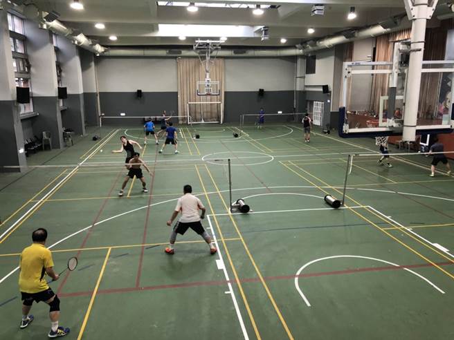 华夏科技大学秉持取自社会用之社会的精神，推出热情推广价、最便宜场地租借。（华夏科大提供）