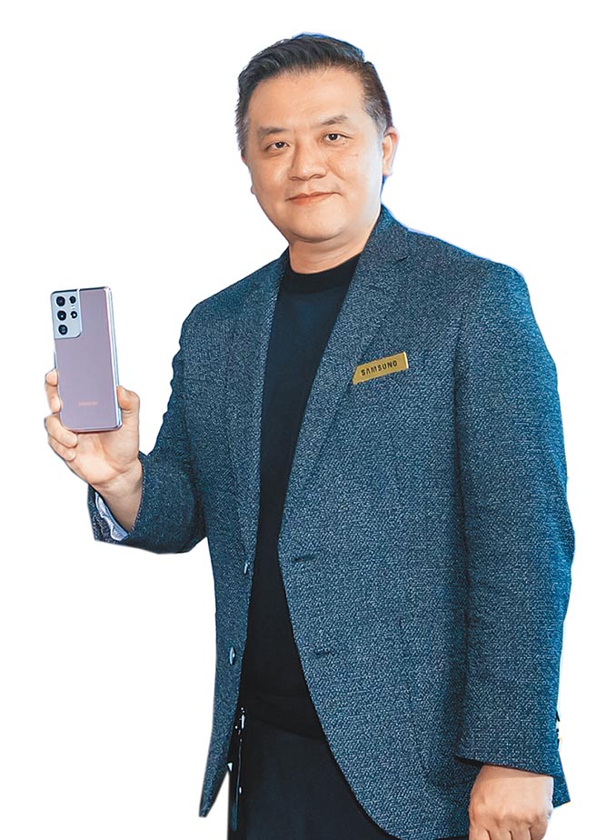 台灣三星電子行動與資訊事業部副總經理陳啟蒙