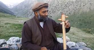 剛跟塔利班喝茶聊天 阿富汗歌手突遭槍決爆頭亡