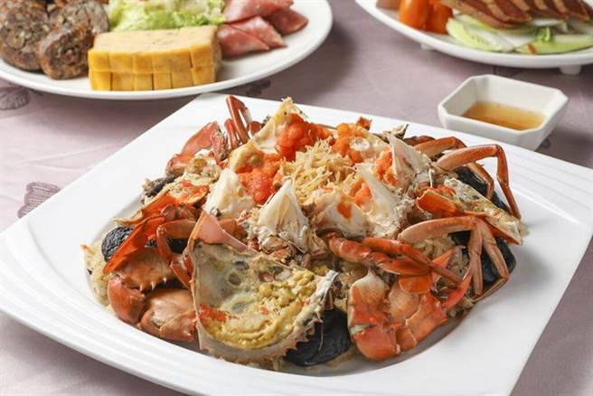 府城美食-阿霞饭店红蟳米糕。　图：臺南市政府观光旅游局╱提供