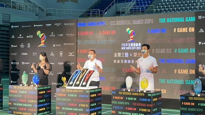 连胜文主张国民党应迁回两岸弄断的线　侯友宜：先把疫情守好（戴上容摄）