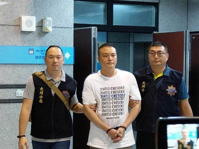 诈骗艺人蔷蔷的父亲的陈国帅。本报资料照片