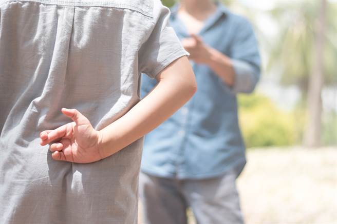 有些星座话都随口说说，一旦有人找他们兑现时，他们就会开始装傻。(示意图/达志影像)