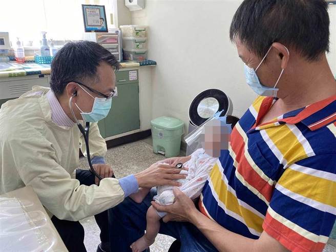 疫情降级，云林县北港妈祖医院新生儿看诊明显回流。（妈祖医院提供／张朝欣云林传真）
