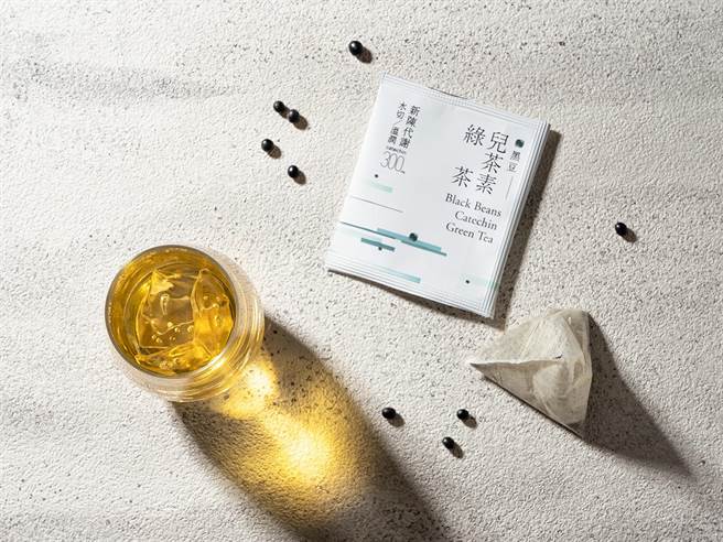 发现茶黑豆儿茶素绿茶，499元。（发现茶提供）