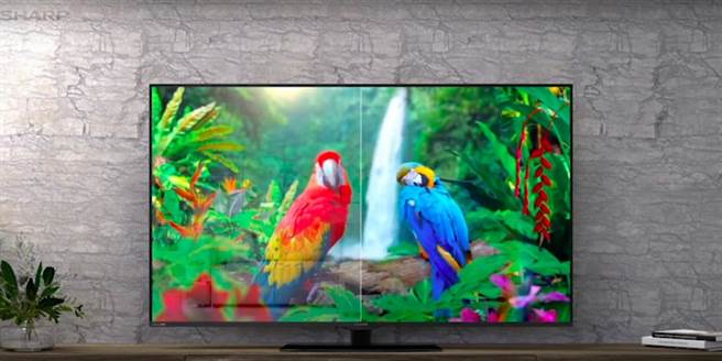 SHARP就推出了共60吋及70吋的全新「AQUOS THE SCENES 8K 第三代8K显示器」，主打独家双技术，包括Deep Chroma Display Pro 夏普超广色域技术，以展现几近完美的色彩层次，还有独家的8K UV2A技术，让萤幕亮度提高167%，透增低反技术能降低外在光害防止反光，让观看不受干扰。（翻摄直播画面）