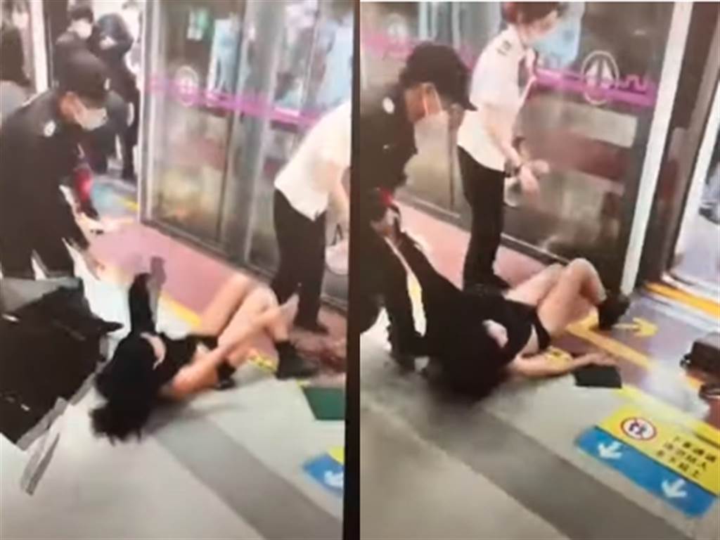 陸女遭地鐵保全拖行扯光上衣露胸爆哭民眾冷眼錄影 社會 中時新聞網