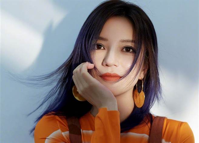 赵薇和福原爱受到的对待是两样情。（图／翻摄自赵薇微博）