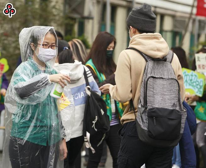 明年新大學考招制度登場，學測從考2天改為考3天。圖是今年學測狀況。（本報資料照片）