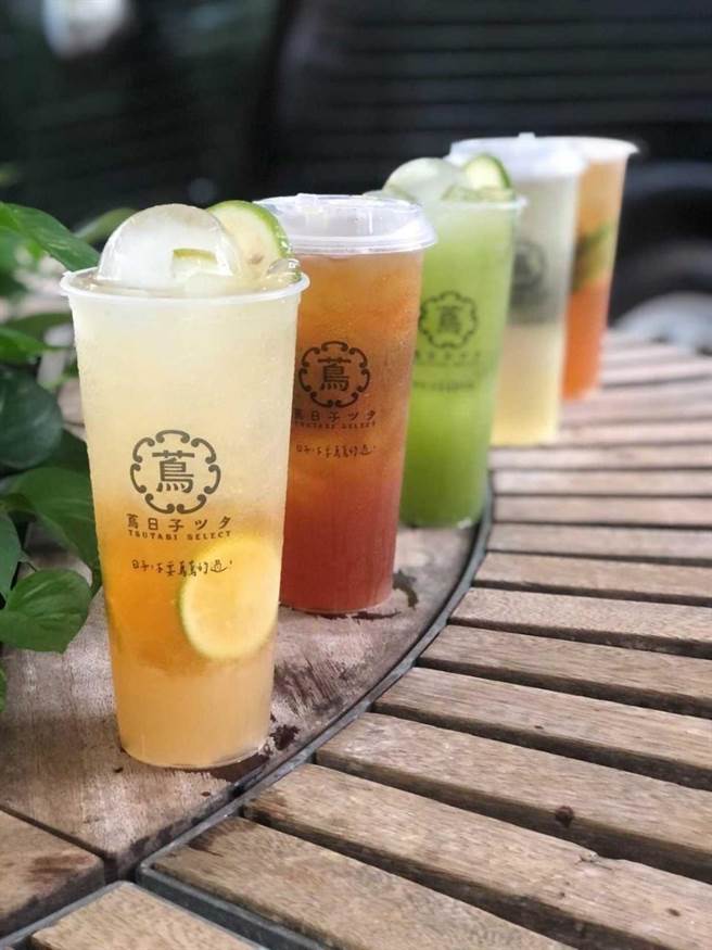 手摇饮茑日子第二茑巢－新竹巨城店开幕。（茑日子提供）