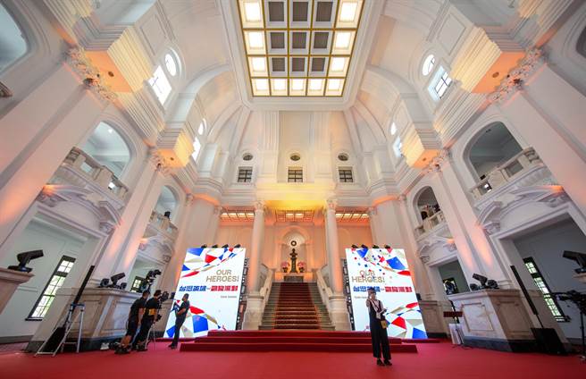 英雄派对下午登场 国防部三军仪队将以「剑门」迎接。(图/总统府提供)