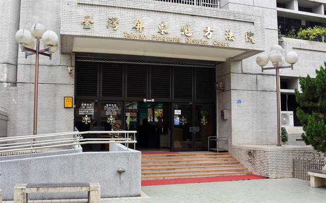 前高雄市桃源区长顏国昌以泄漏发包工程底价方式，涉嫌向得标厂商索贿，一审遭屏东地院重判15年徒刑。（林和生摄）