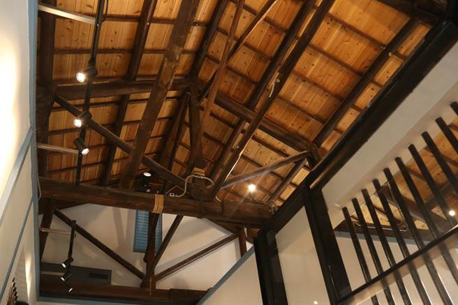 78年前建造，前身为台湾炼瓦株式会社嘉义工场的嘉义游民收容所，修復完工后除作为木育地方创生暨社区协作育成中心外，也被定位是一处青年基地。（嘉义市政府提供／吕妍庭嘉义传真）