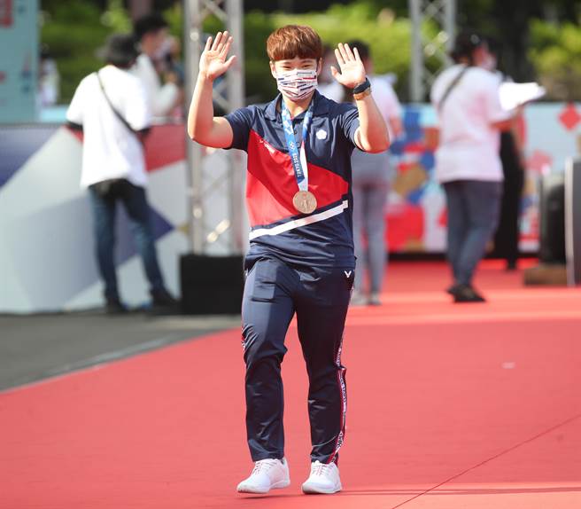 东奥举重铜牌选手陈玟卉。（郑任南摄）