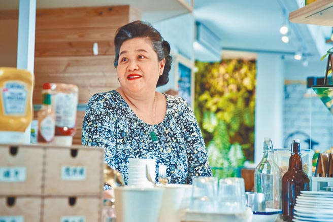 锺欣凌在《我的婆婆怎么那么可爱》表演几乎无懈可击。（公视提供）