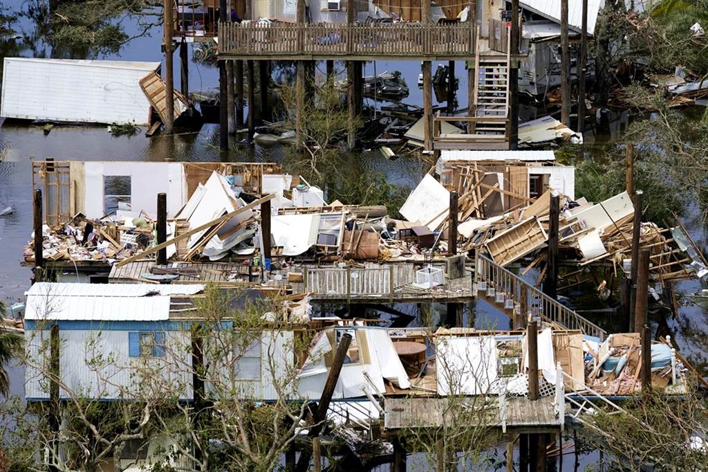 已经减弱为热带低气压的4级飓风艾达（Hurricane Ida）摧毁路易斯安那州滨海小镇格兰德艾尔（Grand Isle）。（图／美联社）(photo:ChinaTimes)