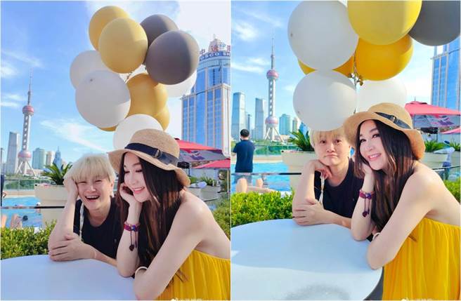 陈纯甄顶着金色短髮，开心露灿笑与温碧霞合照。（图／取材自温碧霞微博）