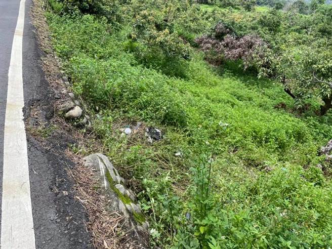 彰化市一心南街往来省道台74甲线东外环道的产业道路，在今年8月已经接连4部机车坠谷。（刘宝存提供／吴敏菁彰化传真）