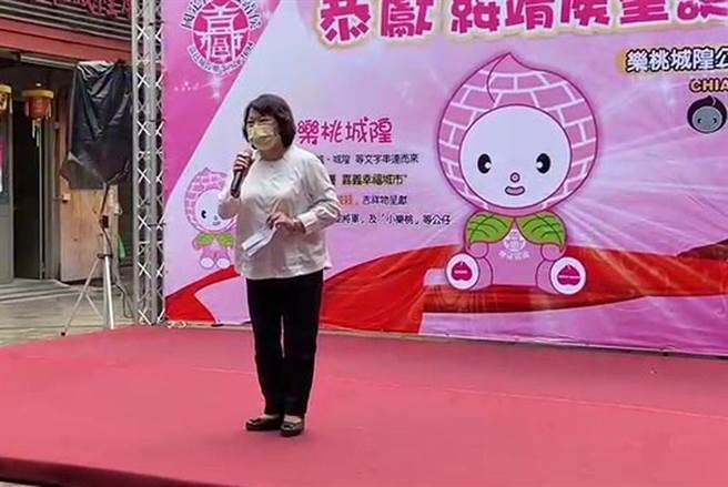 嘉义市长黄敏惠松口，希望今年底明年初办2021台湾设计展。（廖素慧摄）